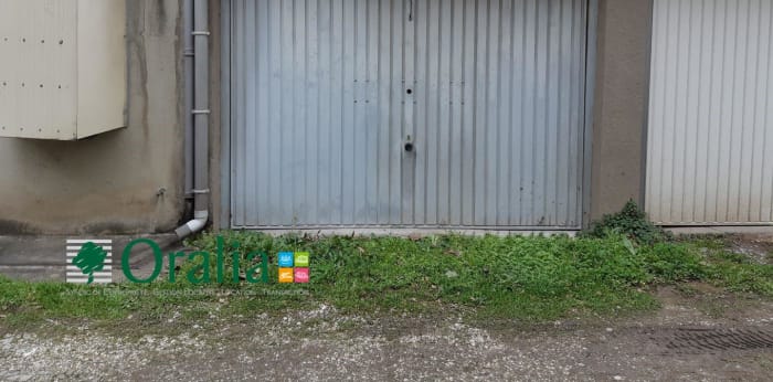 Image 2 sur 3 - Parking  ·  Location · Grenoble (38100)