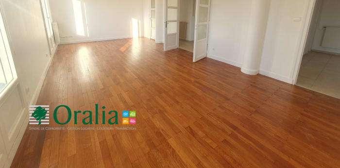 Image 1 sur 17 - Appartement  ·  Location · Grenoble (38100) · 4 pièces · 104m²