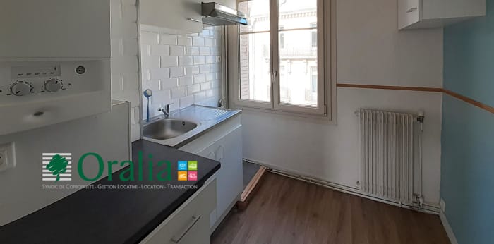 Image 3 sur 8 - Appartement  ·  Location · Dijon (21000) · 3 pièces · 46m²