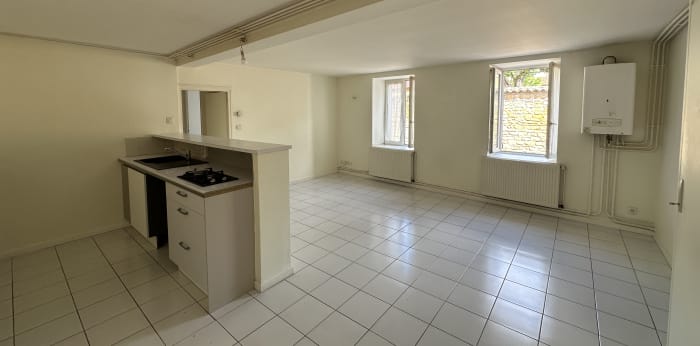 Image 3 sur 9 - Appartement  ·  Location · Villefranche Sur Saone (69400) · 2 pièces · 48m²