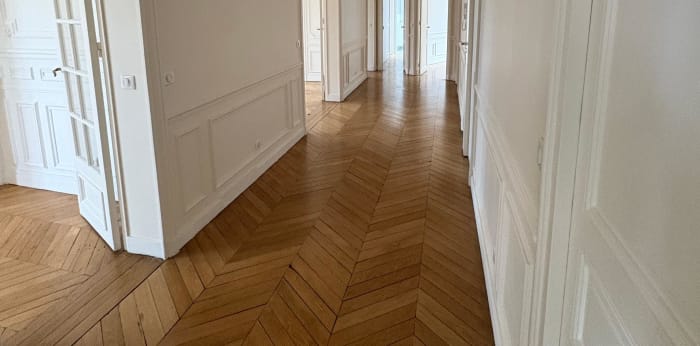 Image 6 sur 21 - Appartement  ·  Location · Paris (75006) · 6 pièces · 172m²