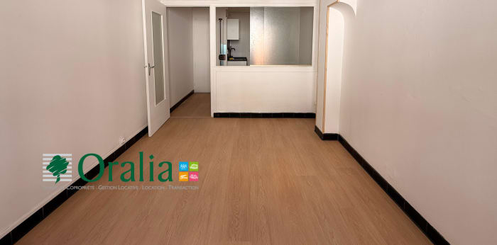 Image 1 sur 6 - Appartement  ·  Location · Tarare (69170) · 2 pièces · 43m²