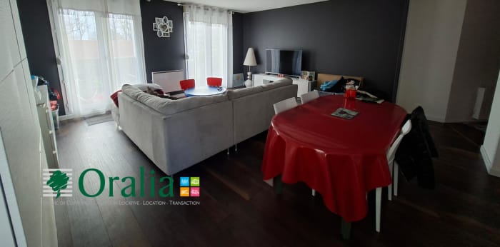 Image 4 sur 9 - Appartement  ·  Location · Longvic (21600) · 3 pièces · 71m²