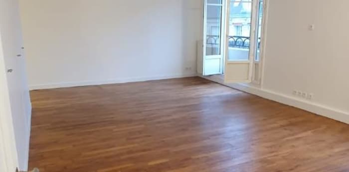 Image 5 sur 10 - Appartement  ·  Location · Paris (75007) · 3 pièces · 87m²
