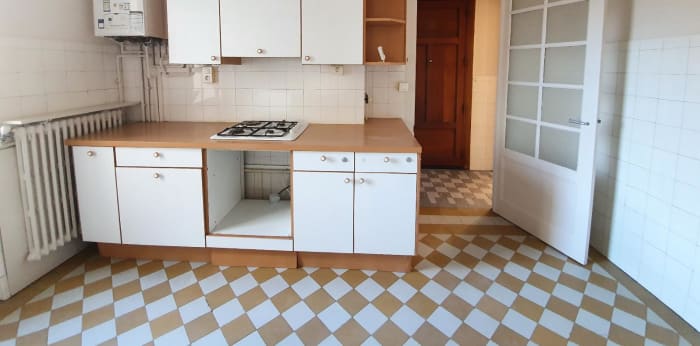 Image 9 sur 10 - Appartement  ·  Location · Grenoble (38000) · 5 pièces · 127m²