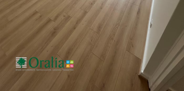 Image 2 sur 10 - Appartement  ·  Location · Ecully (69130) · 2 pièces · 57m²