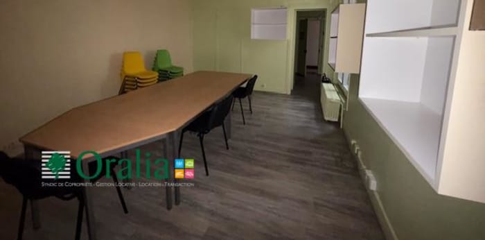 Image 3 sur 7 - Local commercial  ·  Location · Boulogne (92100)