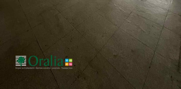 Image 12 sur 12 - Local commercial  ·  Location · Paris (75005)