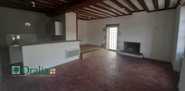 Image 1 sur 9 - Appartement  ·  Location · Dijon (21000) · 1 pièce · 38m²