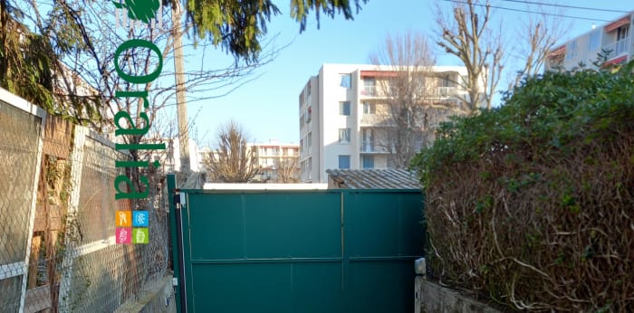 Image 4 sur 6 - Parking  ·  Location · Villefranche Sur Saone (69400) · 10m²
