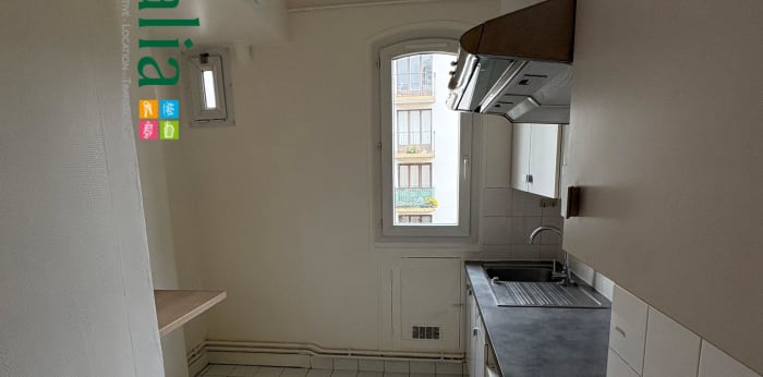 Image 4 sur 10 - Appartement  ·  Location · Paris (75015) · 3 pièces · 59m²