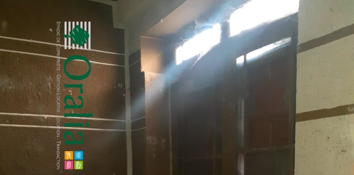 Image 5 sur 7 - Local commercial  ·  Location · Lyon (69009)