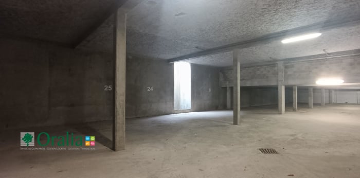 Image 2 sur 2 - Parking  ·  Location · Dijon (21000) · 12m²