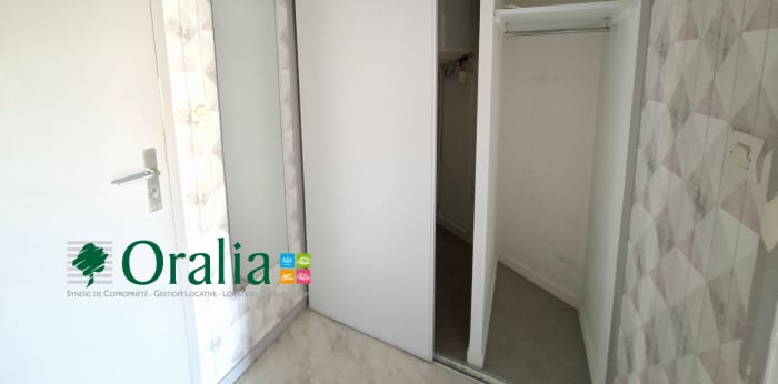 Image 13 sur 16 - Appartement  ·  Location · Dijon (21000) · 1 pièce · 22m²