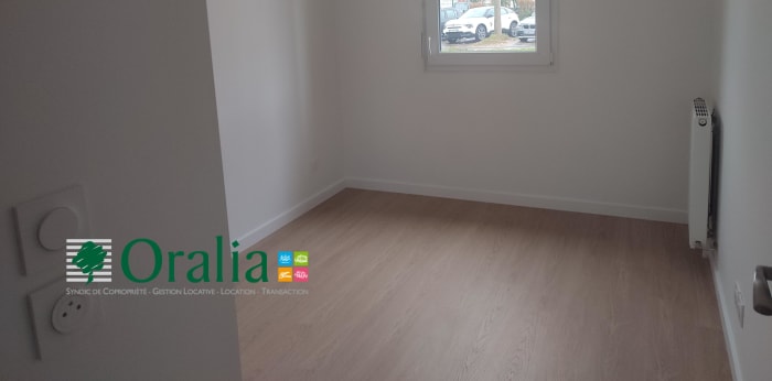 Image 4 sur 8 - Appartement  ·  Location · Dijon (21000) · 2 pièces · 37m²