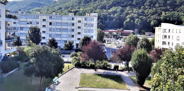 Image 8 sur 10 - Appartement  ·  Location · Echirolles (38130) · 3 pièces · 65m²