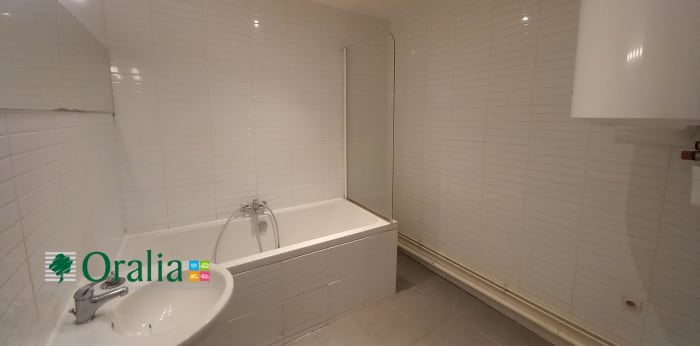 Image 8 sur 12 - Appartement  ·  Location · Dijon (21000) · 2 pièces · 50m²