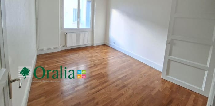 Image 3 sur 10 - Appartement  ·  Location · Grenoble (38000) · 3 pièces · 70m²