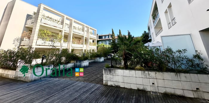 Image 17 sur 32 - Appartement  ·  Location · Bordeaux (33000) · 2 pièces · 51m²