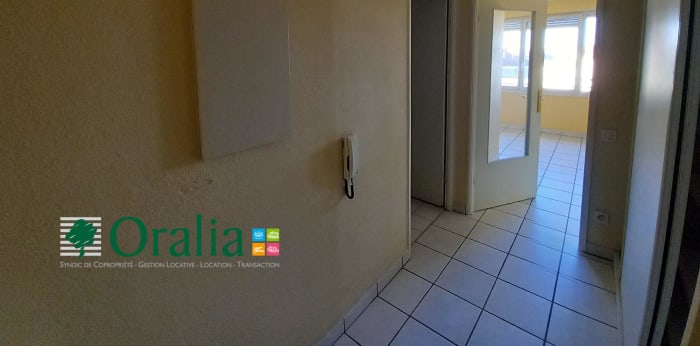 Image 6 sur 10 - Appartement  ·  Location · Dijon (21000) · 1 pièce · 30m²