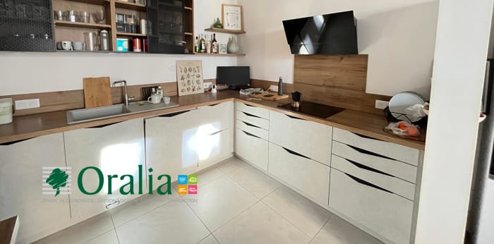 Image 1 sur 13 - Appartement  ·  Location · Grenoble (38000) · 4 pièces · 107m²