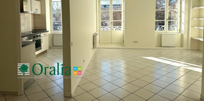 Image 5 sur 13 - Appartement  ·  Location · Lyon (69002) · 3 pièces · 75m²