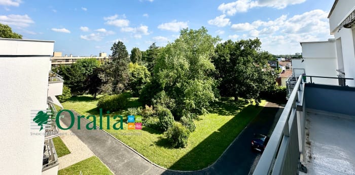 Image 9 sur 26 - Appartement  ·  Location · Bordeaux (33200) · 4 pièces · 75m²