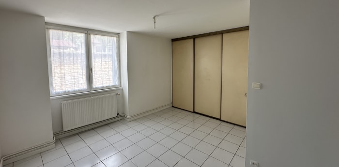 Image 4 sur 9 - Appartement  ·  Location · Villefranche Sur Saone (69400) · 2 pièces · 48m²