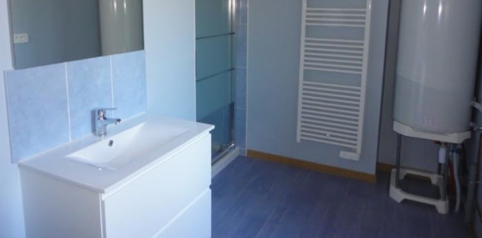 Image 4 sur 5 - Appartement  ·  Location · Ste Foy L Argentiere (69610) · 4 pièces · 68m²