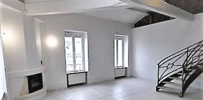 Image 4 sur 22 - Appartement  ·  Location · Saint Etienne (42000) · 5 pièces · 179m²