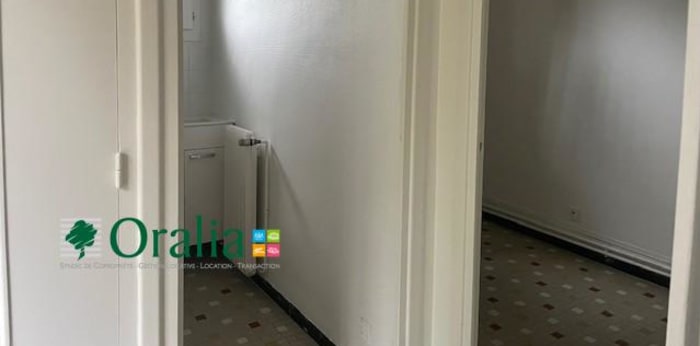 Image 3 sur 7 - Local commercial  ·  Location · Lyon (69003) · 38m²