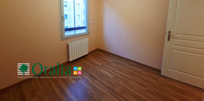 Image 17 sur 25 - Appartement  ·  Location · Dijon (21000) · 3 pièces · 65m²