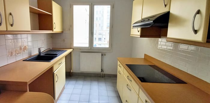Image 9 sur 10 - Appartement  ·  Location · Villeurbanne (69100) · 2 pièces · 47m²