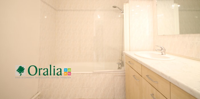 Image 13 sur 19 - Appartement  ·  Location · Grenoble (38000) · 3 pièces · 68m²