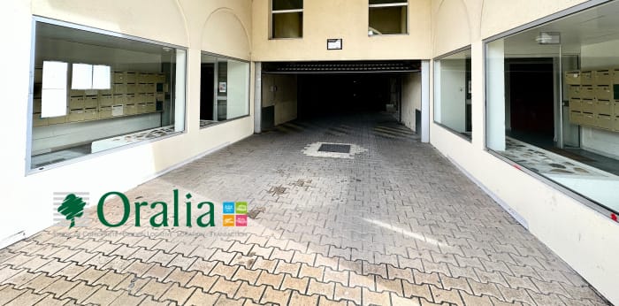 Image 9 sur 13 - Parking  ·  Location · Bordeaux (33000)