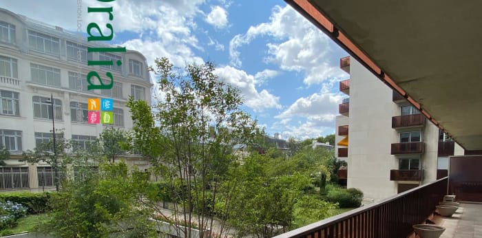 Image 6 sur 12 - Appartement  ·  Location · Paris (75007) · 4 pièces · 114m²