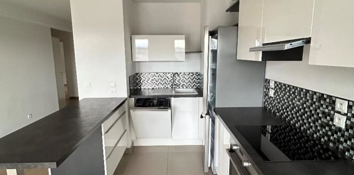 Image 3 sur 16 - Appartement  ·  Location · Lyon (69003) · 3 pièces · 82m²