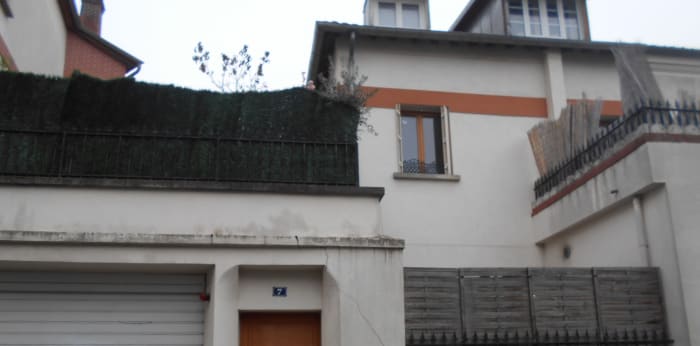 Image 2 sur 2 - Parking  ·  Location · Les Lilas (93260)