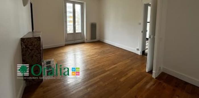 Image 1 sur 11 - Appartement  ·  Location · Grenoble (38000) · 1 pièce · 38m²