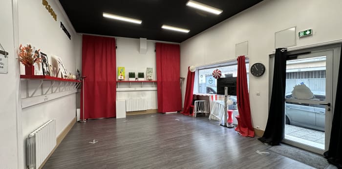 Image 3 sur 7 - Local commercial  ·  Location · Villefranche Sur Saone (69400) · 60m²