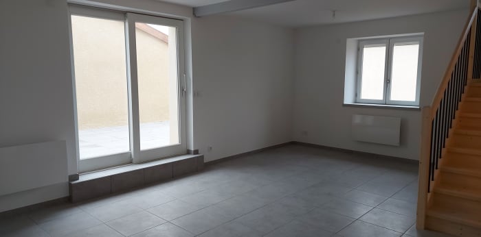 Image 4 sur 14 - Appartement  ·  Location · Ste Consorce (69280) · 4 pièces · 109m²