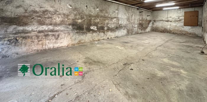 Image 4 sur 9 - Local commercial  ·  Location · Gleize (69400) · 100m²