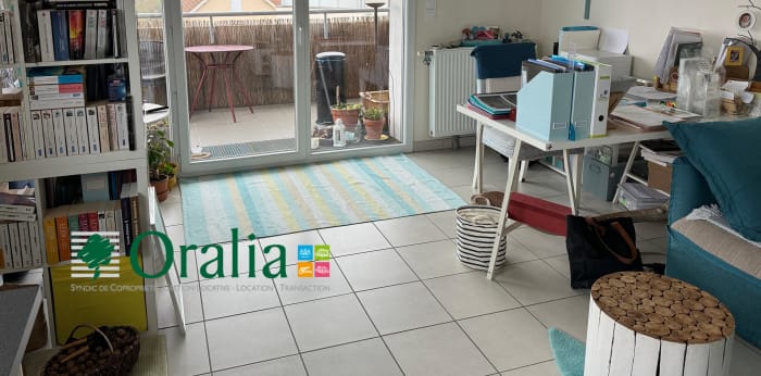 Image 2 sur 6 - Appartement  ·  Location · Dijon (21000) · 2 pièces · 46m²