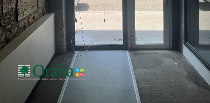 Image 2 sur 7 - Local commercial  ·  Location · Lyon (69003)