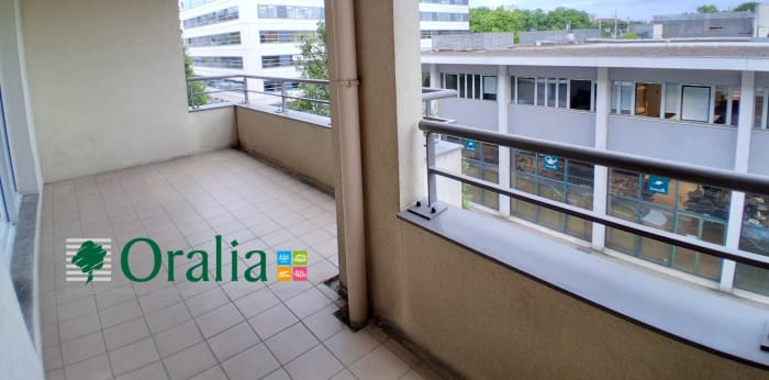 Image 1 sur 8 - Appartement  ·  Location · Villeurbanne (69100) · 3 pièces · 68m²