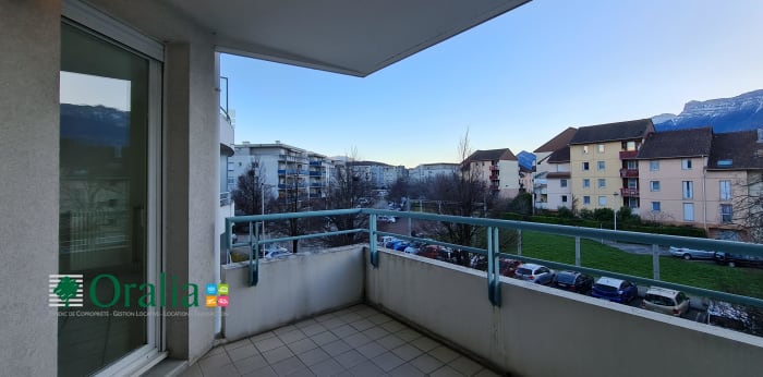 Image 9 sur 11 - Appartement  ·  Location · Echirolles (38130) · 3 pièces · 75m²