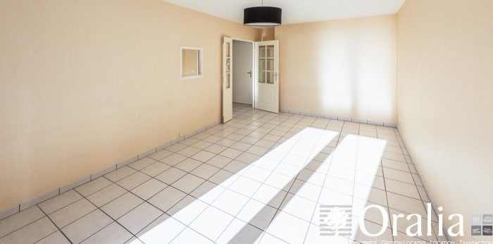 Image 5 sur 9 - Appartement  ·  Location · Dijon (21000) · 3 pièces · 66m²