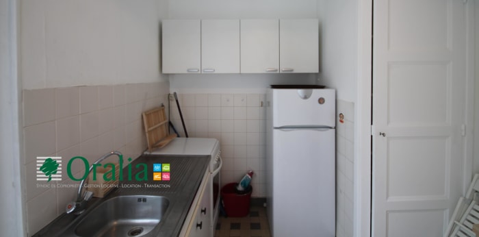 Image 4 sur 8 - Appartement  ·  Location · Grenoble (38000) · 1 pièce · 27m²