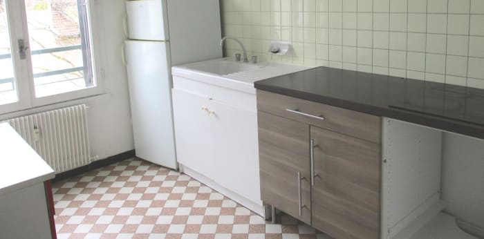 Image 1 sur 8 - Appartement  ·  Location · Grenoble (38000) · 1 pièce · 31m²