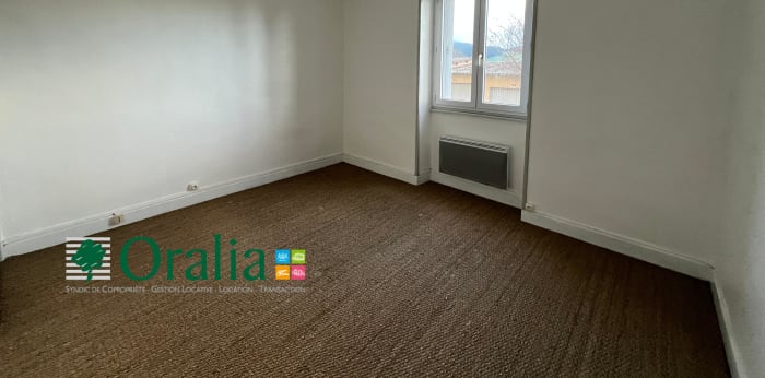 Image 3 sur 4 - Appartement  ·  Location · Violay (42780) · 2 pièces · 32m²